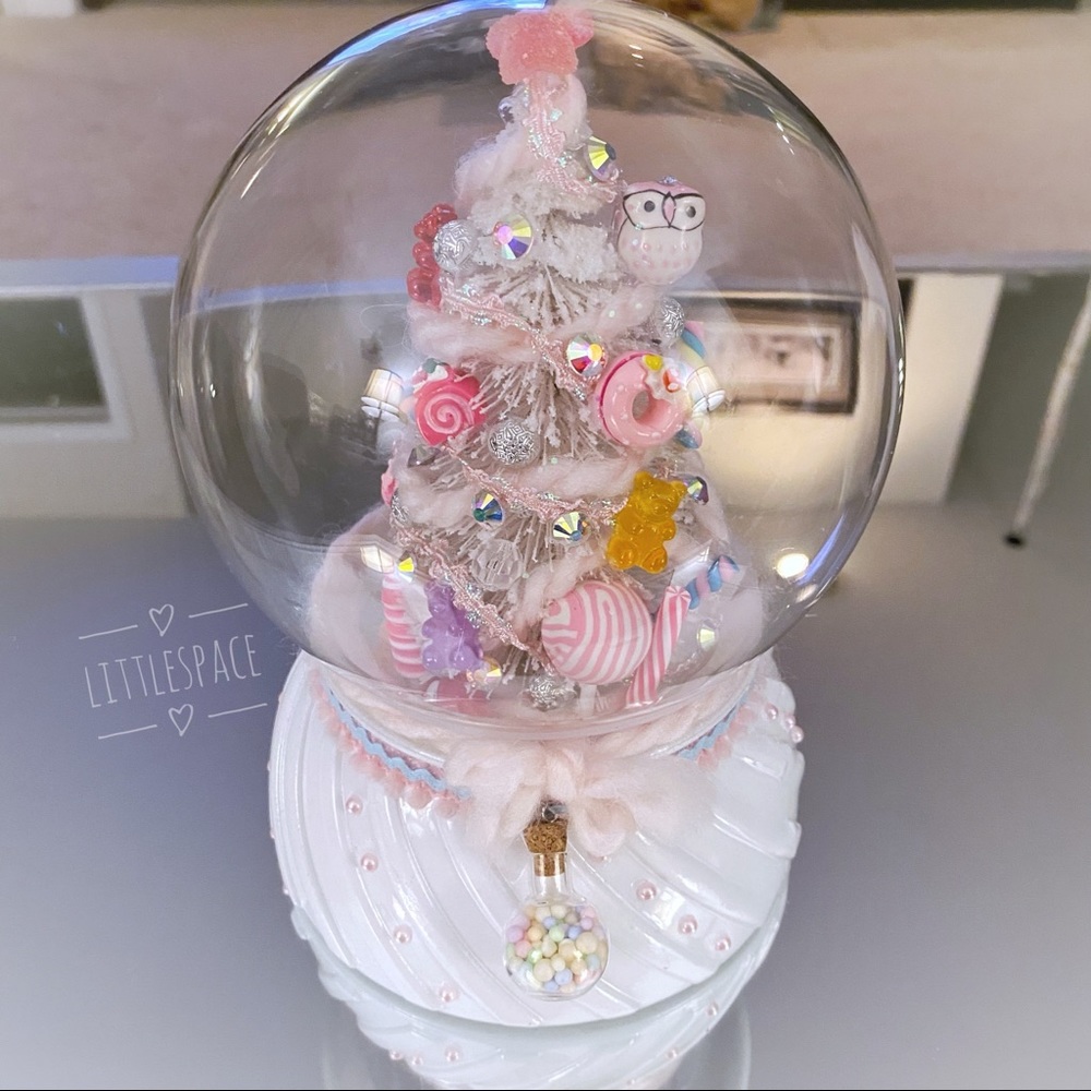 Custom Made Candy Tree Globe 🍭